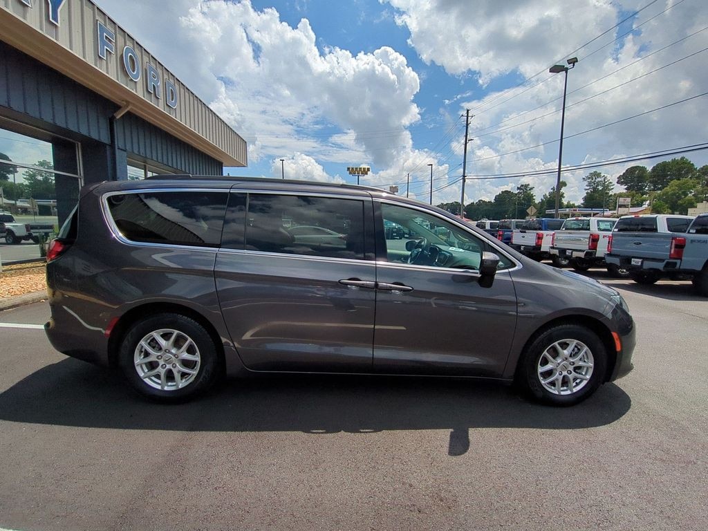 Certified 2021 Chrysler Voyager LXI Van Passenger Van