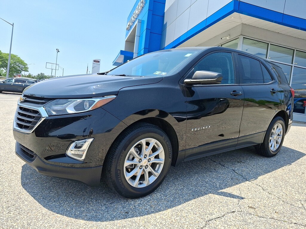 Used 2021 Chevrolet Equinox LS w/1LS SUV