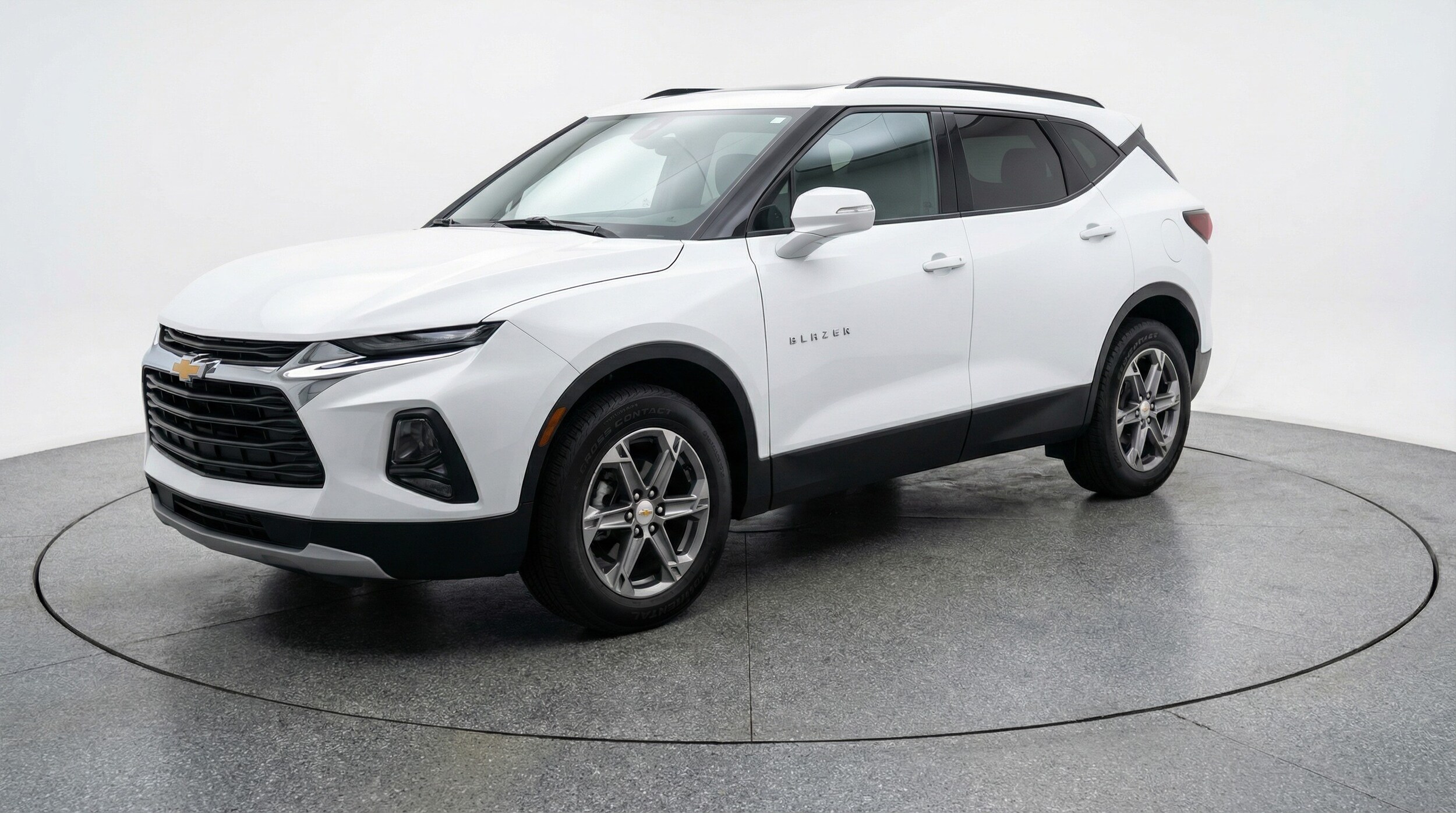 Thumbnail: 2026 Chevrolet Blazer - 3