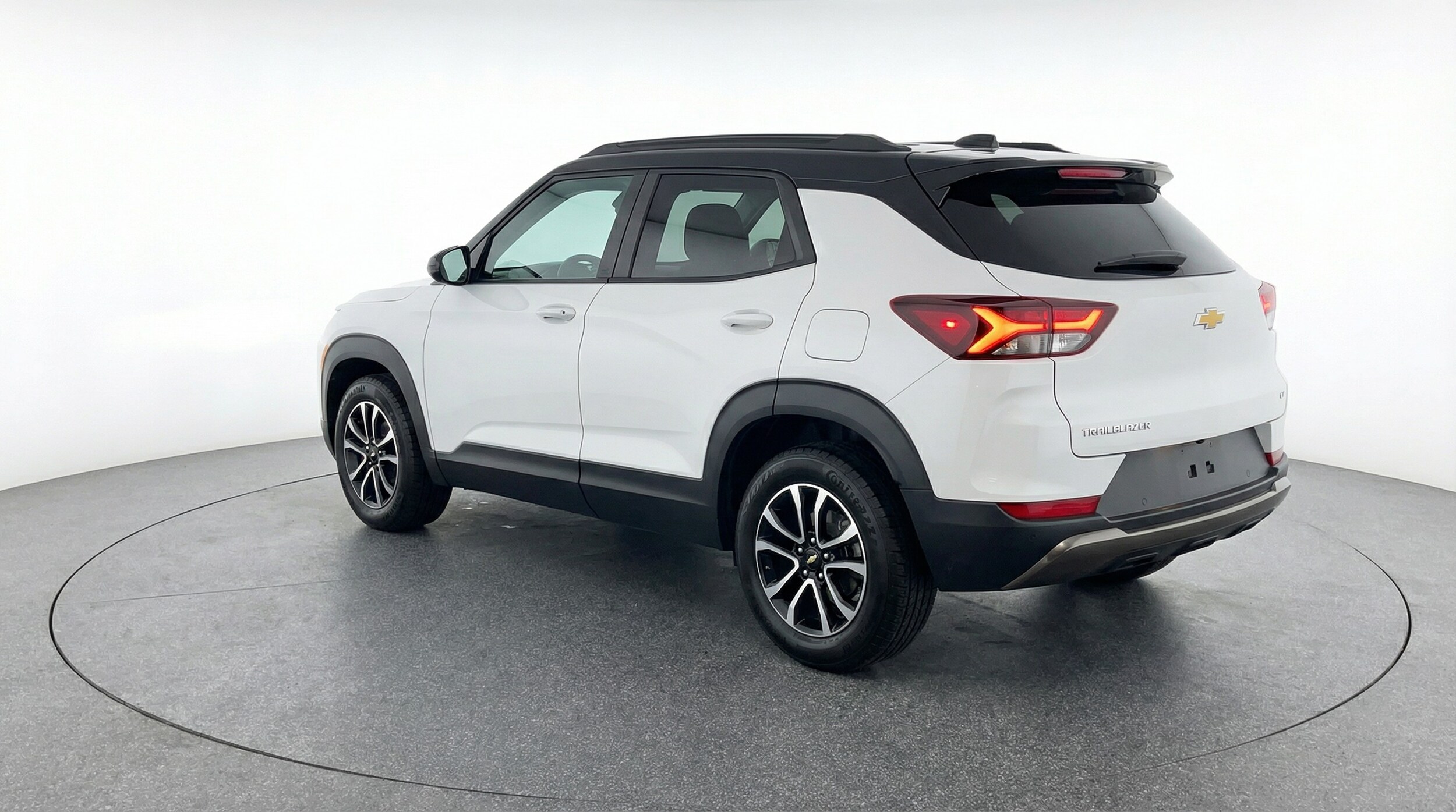 Thumbnail: 2025 Chevrolet TrailBlazer - 5