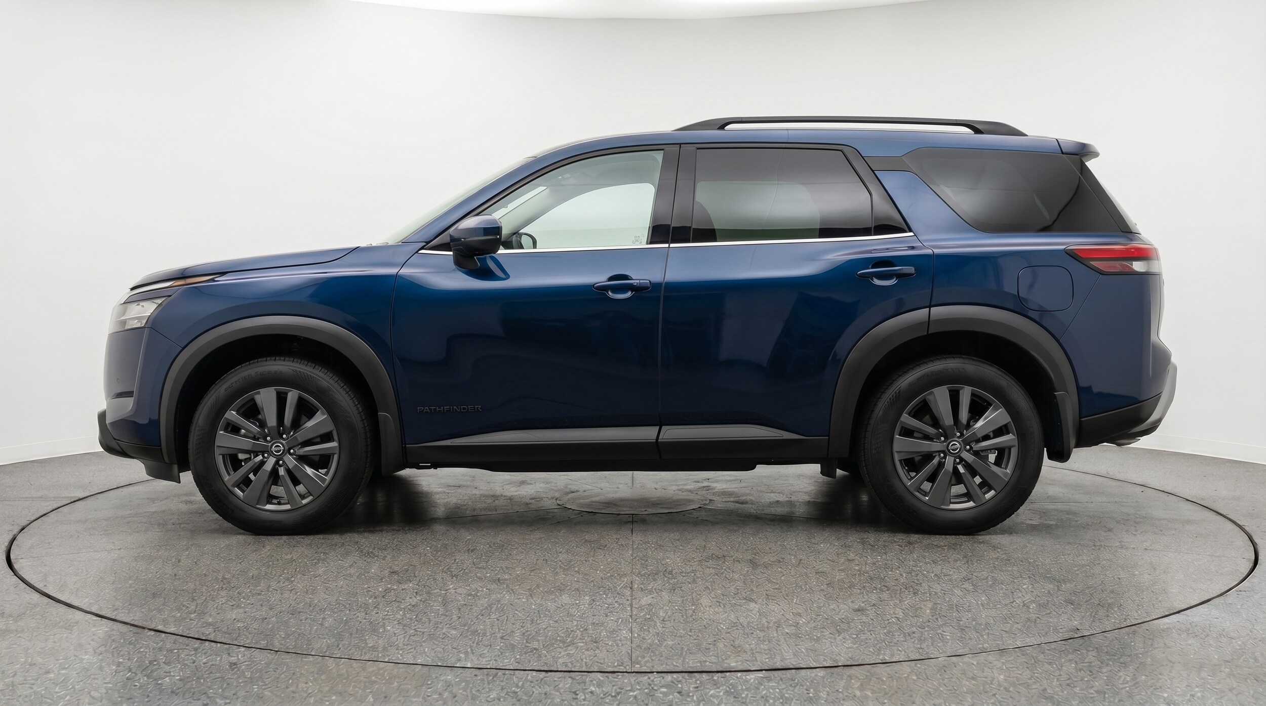 Thumbnail: 2025 Nissan Pathfinder - 4