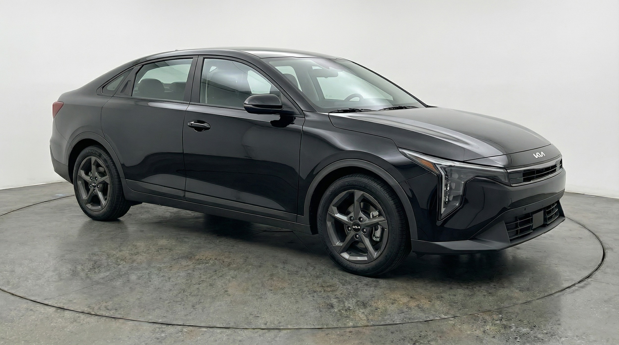 Thumbnail: 2026 Kia K4 - 1