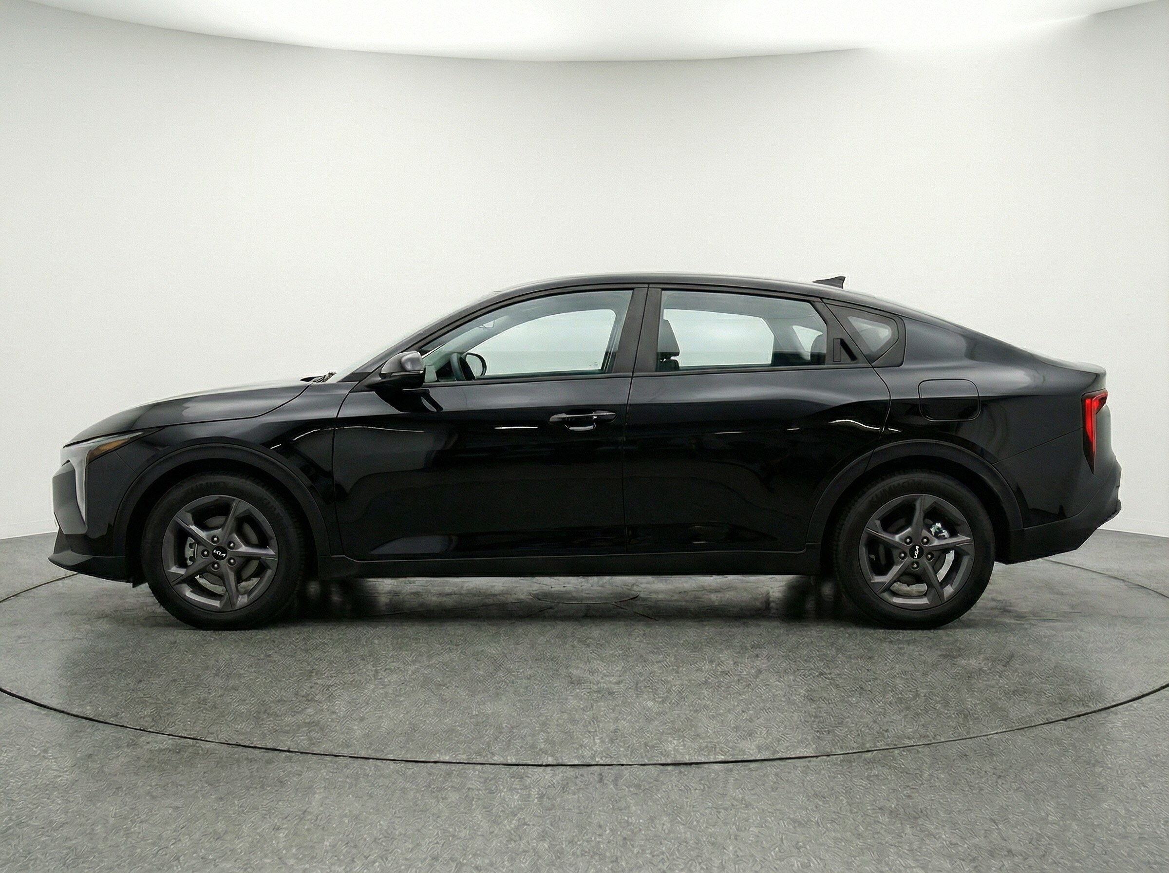 Thumbnail: 2025 Kia K4 - 4