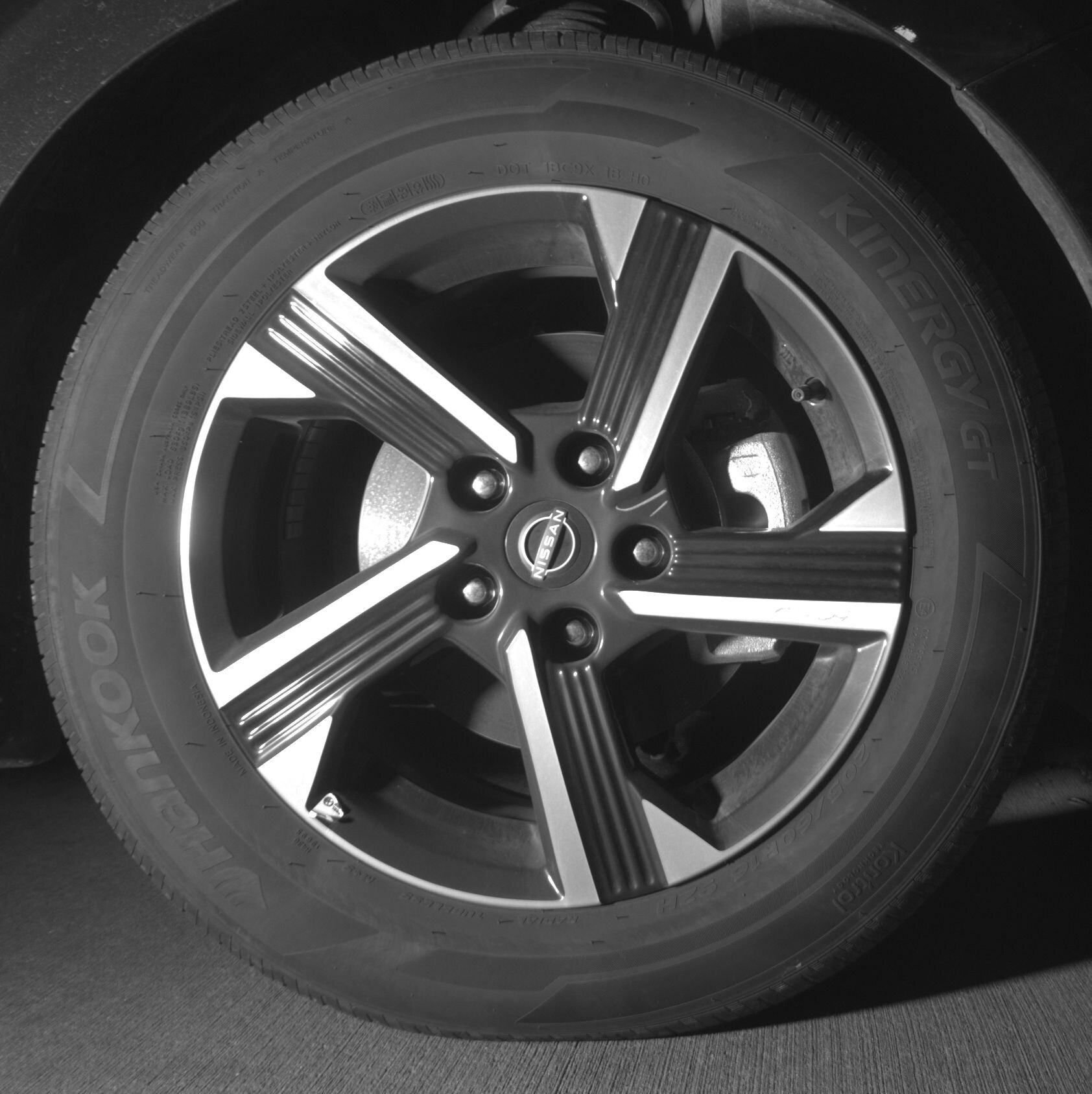 Thumbnail: 2025 Nissan Sentra - 10