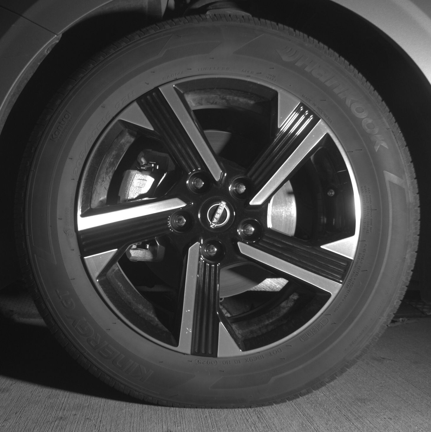 Thumbnail: 2025 Nissan Sentra - 9