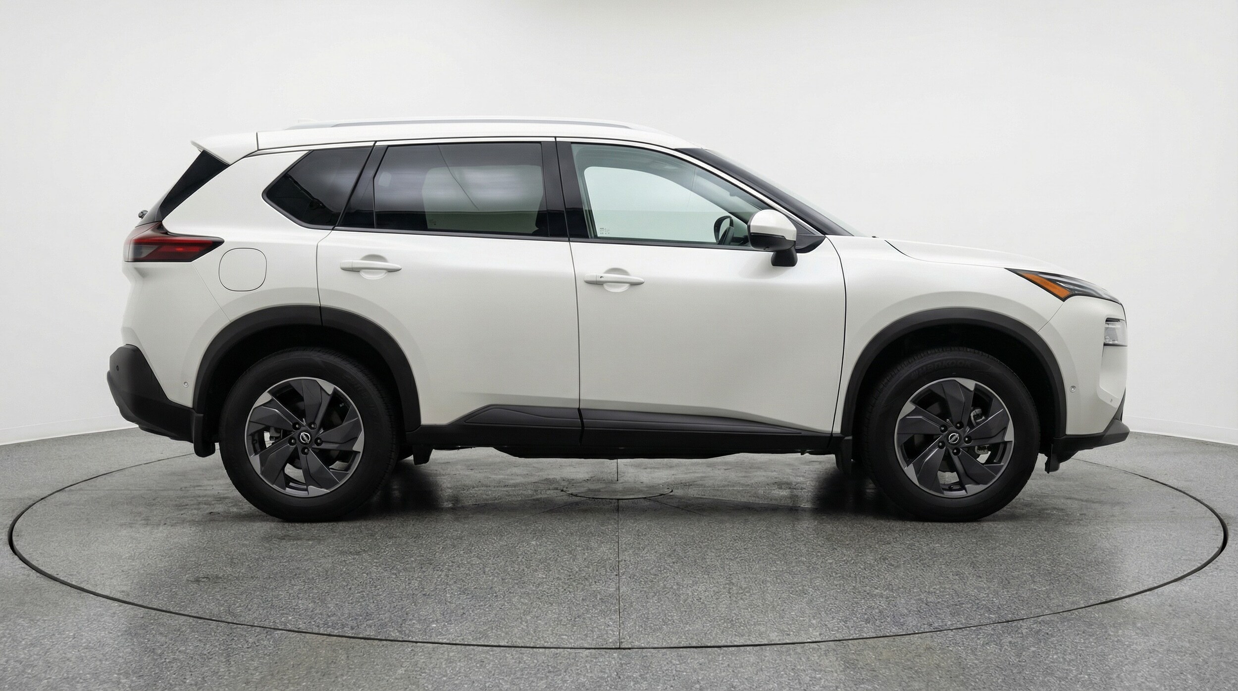 Thumbnail: 2025 Nissan Rogue - 8