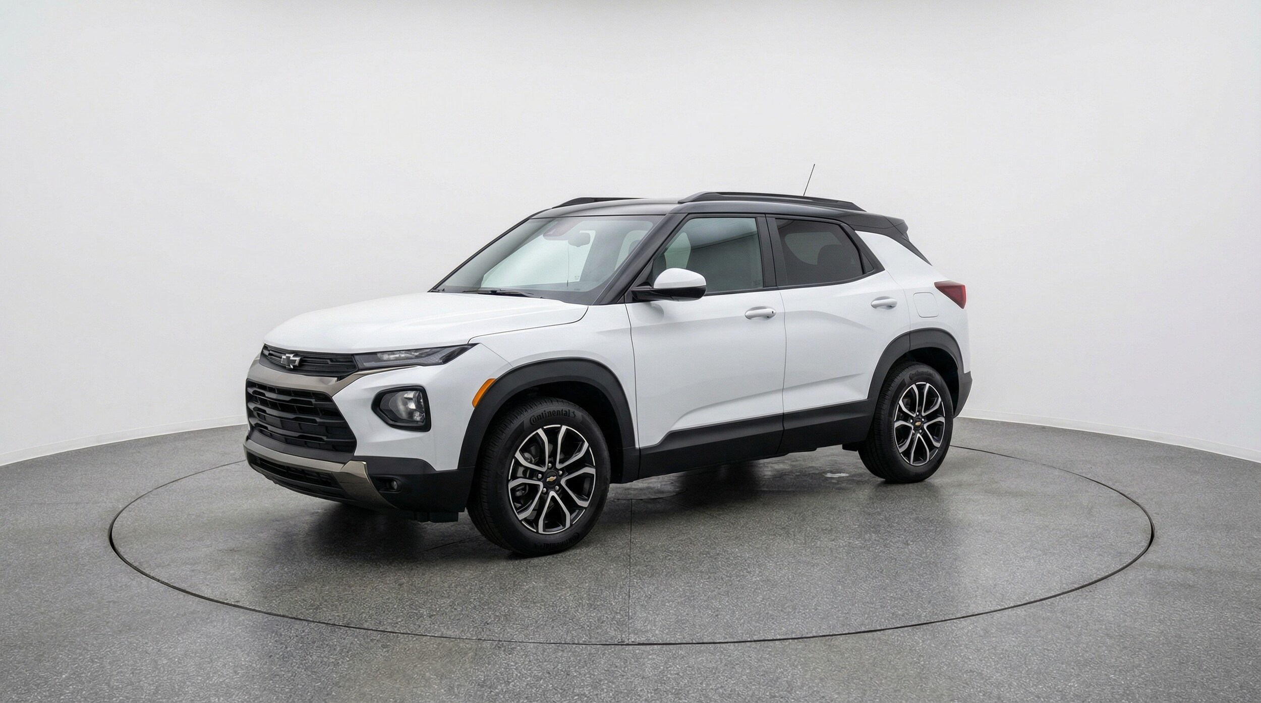 Thumbnail: 2025 Chevrolet TrailBlazer - 3