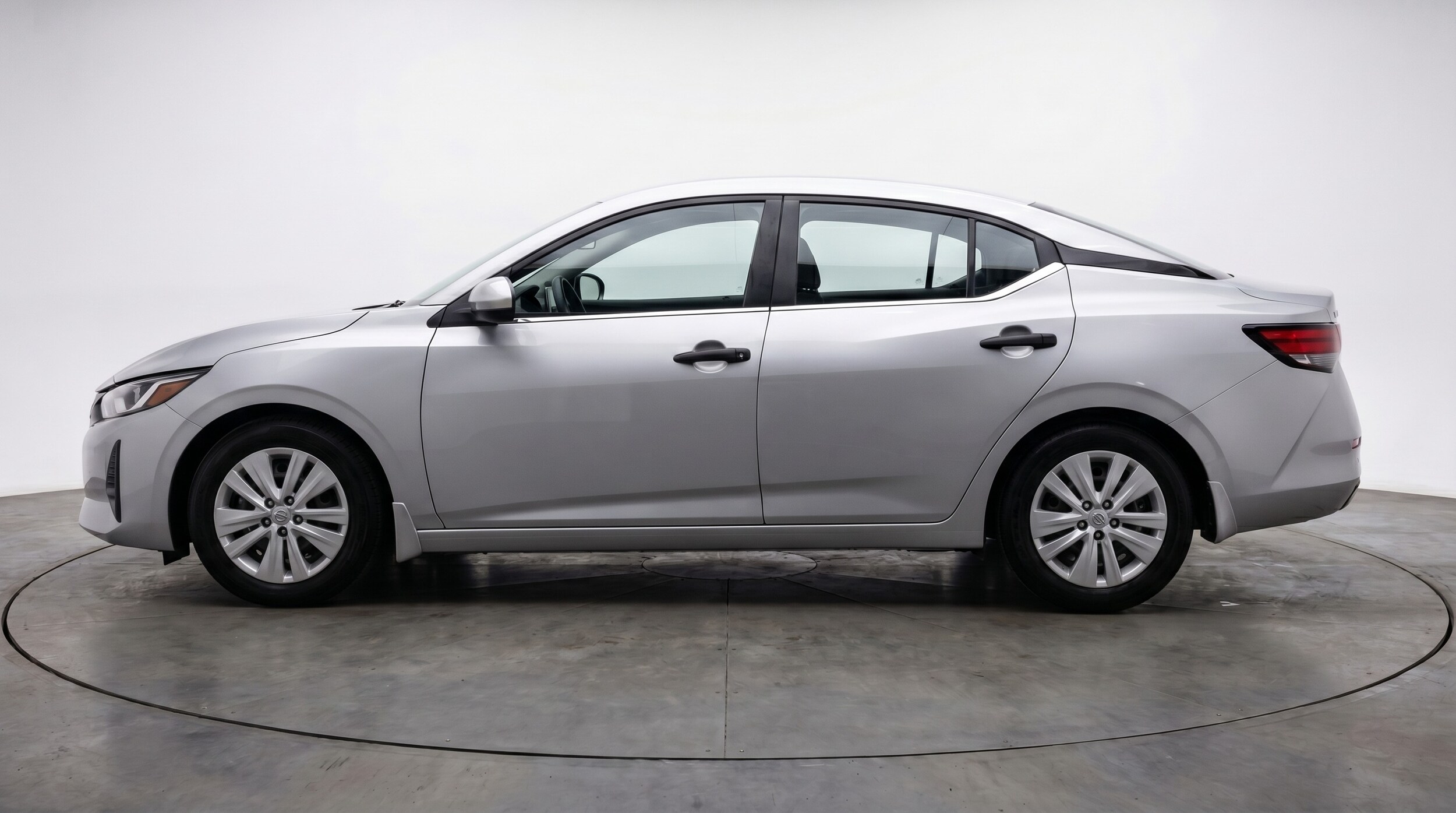 Thumbnail: 2025 Nissan Sentra - 4