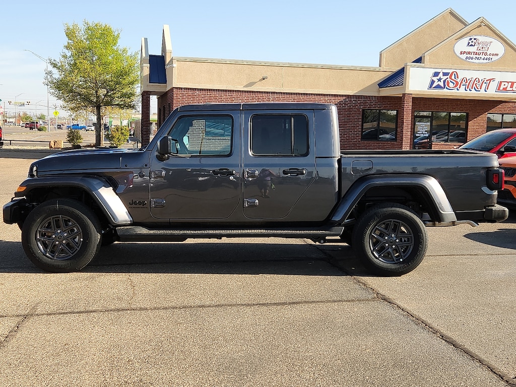 New 2026 Jeep Gladiator SPORT S 4X4 Pickup