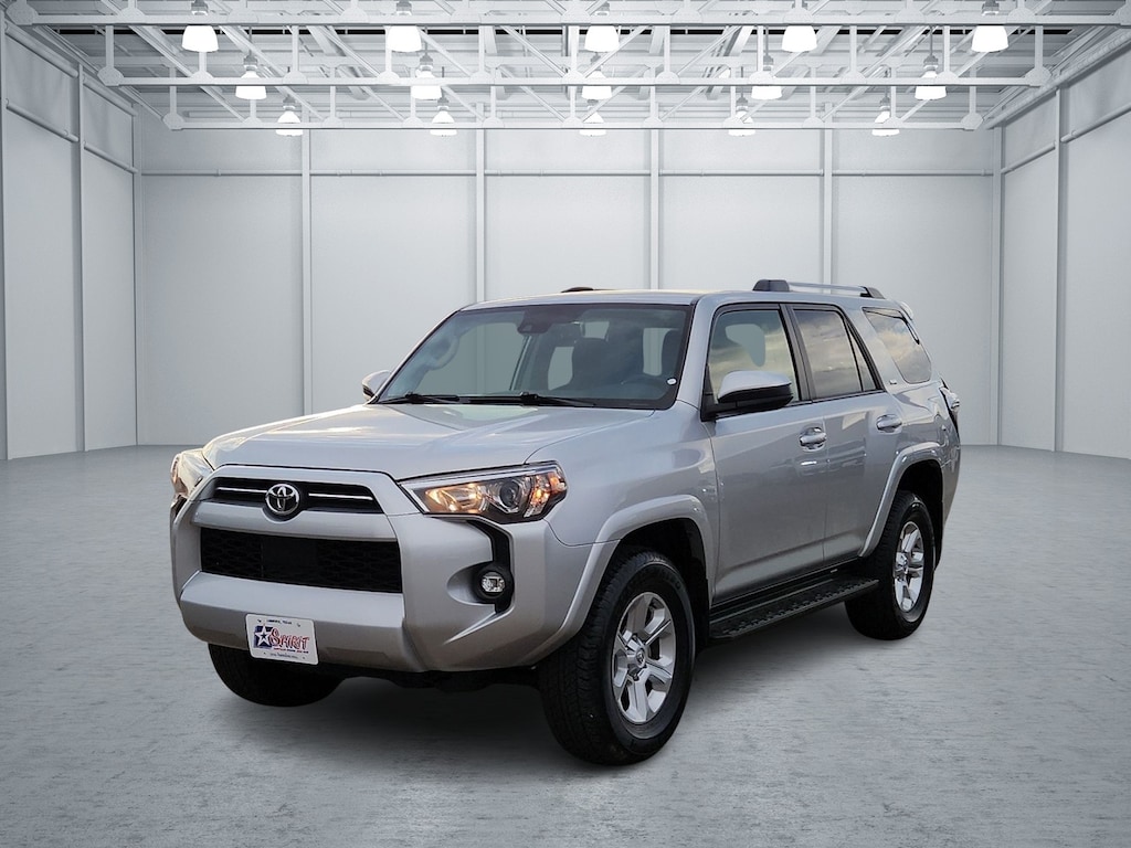 Used 2024 Toyota 4Runner SR5 4x4