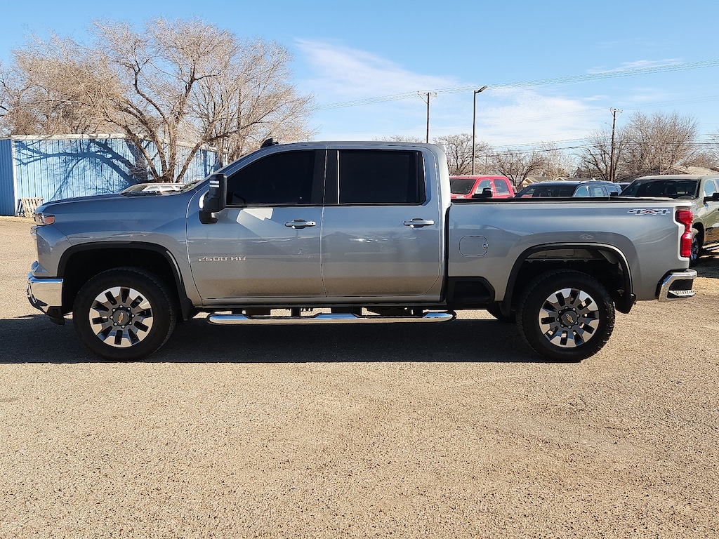 Used 2025 Chevrolet Silverado 2500HD LT 4x4 Crew Cab 6.75 ft. box 159 in. WB
