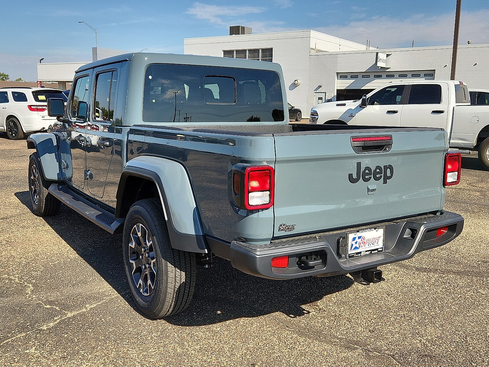 2025 Jeep Gladiator Sport S photo 3