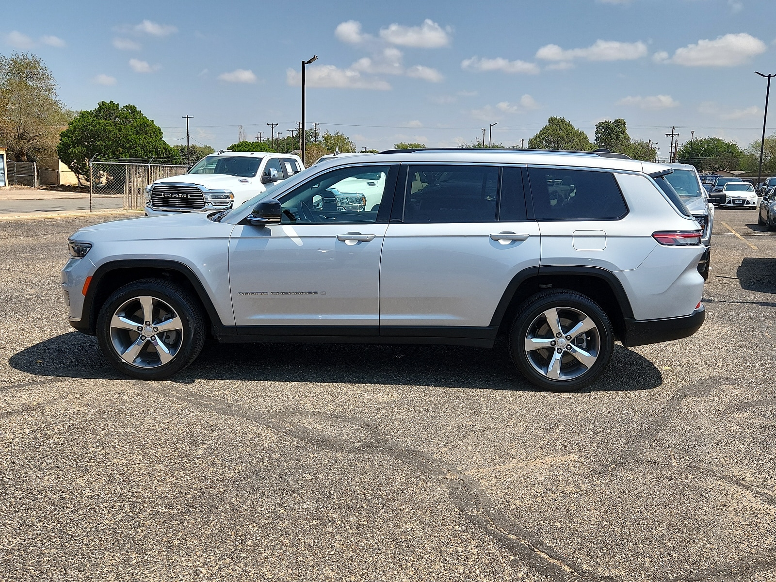 Used 2021 Jeep Grand Cherokee L Limited with VIN 1C4RJJBG9M8207837 for sale in Lubbock, TX