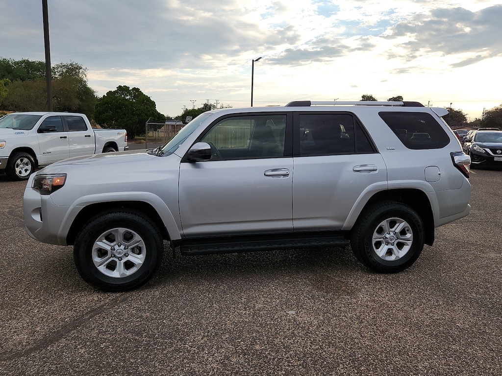 Used 2024 Toyota 4Runner SR5 4x4