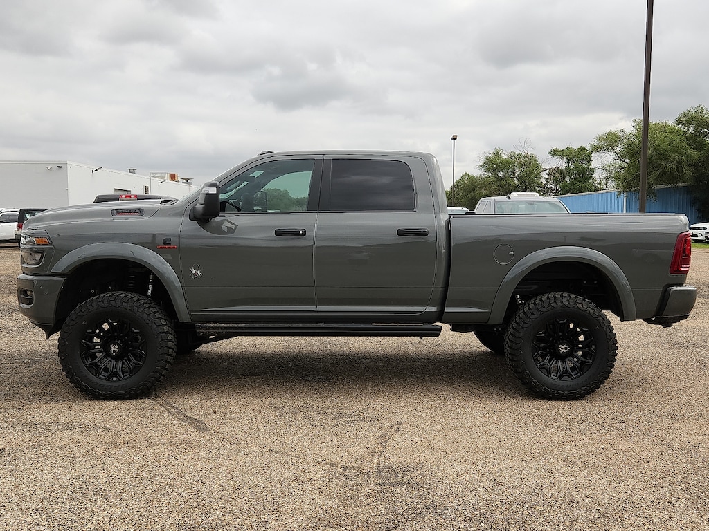New 2026 Ram 2500 BIG HORN CREW CAB 4X4 6'4 BOX Pickup