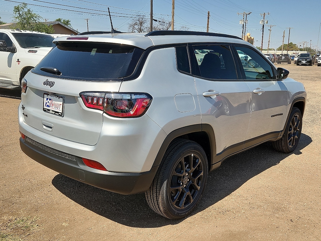 New 2026 Jeep Compass LATITUDE ALTITUDE 4X4 Sport Utility