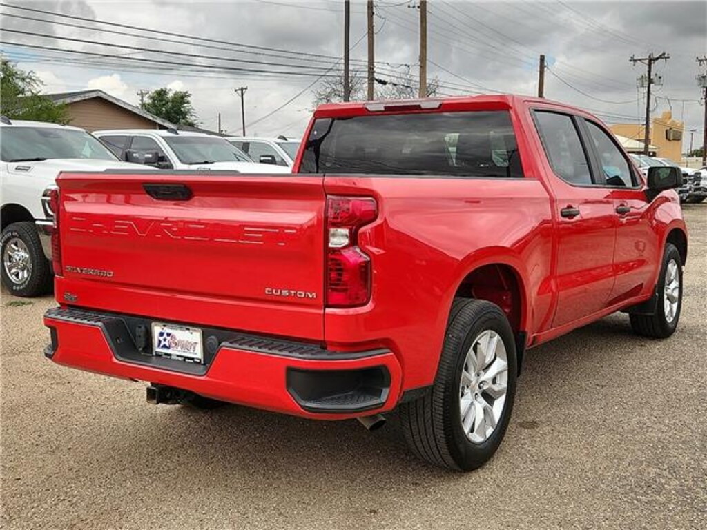 Used 2022 Chevrolet Silverado 1500 Custom 4x2 Crew Cab 5.75 ft. box 147.4 in. WB