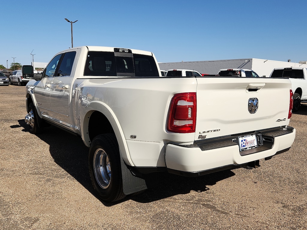 Used 2024 RAM 3500 Limited 4x4 Crew Cab 8 ft. box 169.5 in. WB