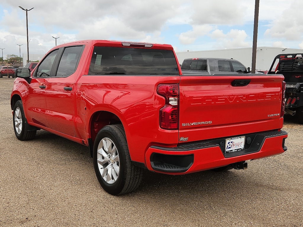 Used 2022 Chevrolet Silverado 1500 Custom 4x2 Crew Cab 5.75 ft. box 147.4 in. WB