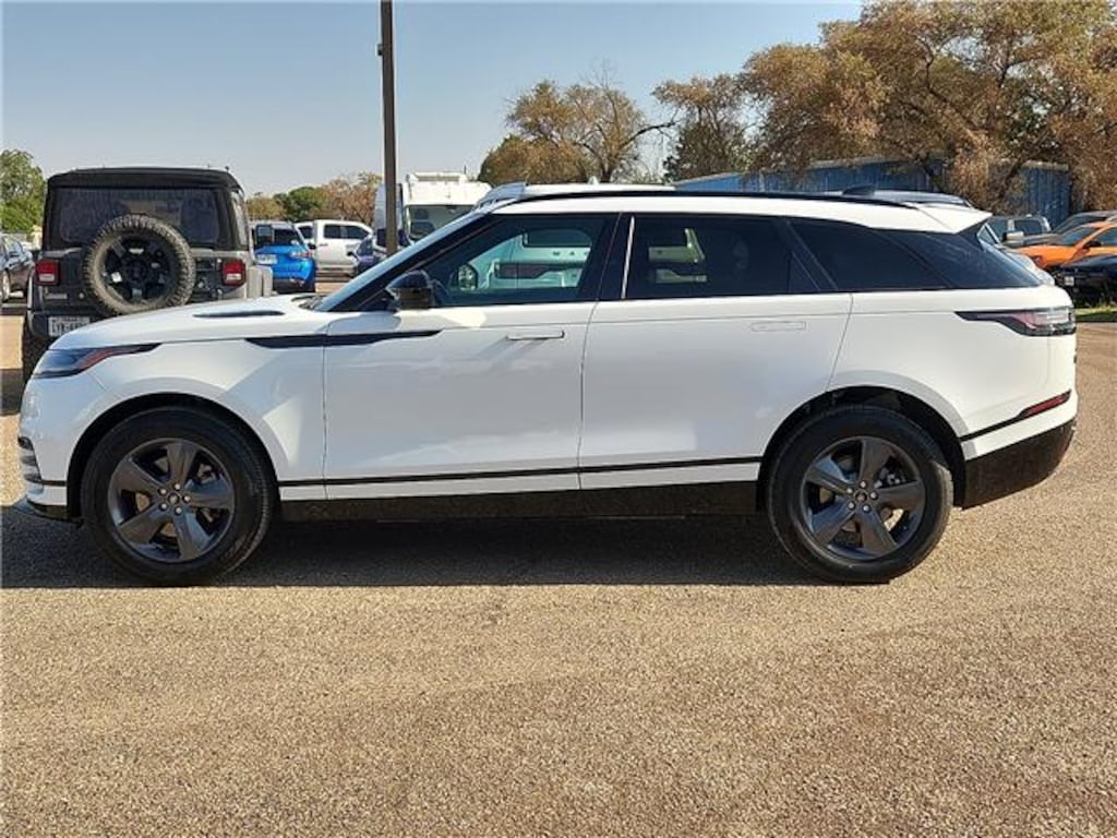 Used 2025 Land Rover Range Rover Velar P250 Dynamic SE All-Wheel Drive