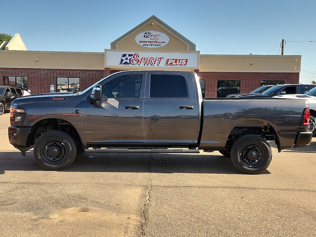 New 2026 Ram 2500 TRADESMAN CREW CAB 4X4 6'4 BOX Pickup