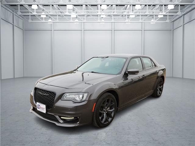 2022 Chrysler 300 Touring L's photo