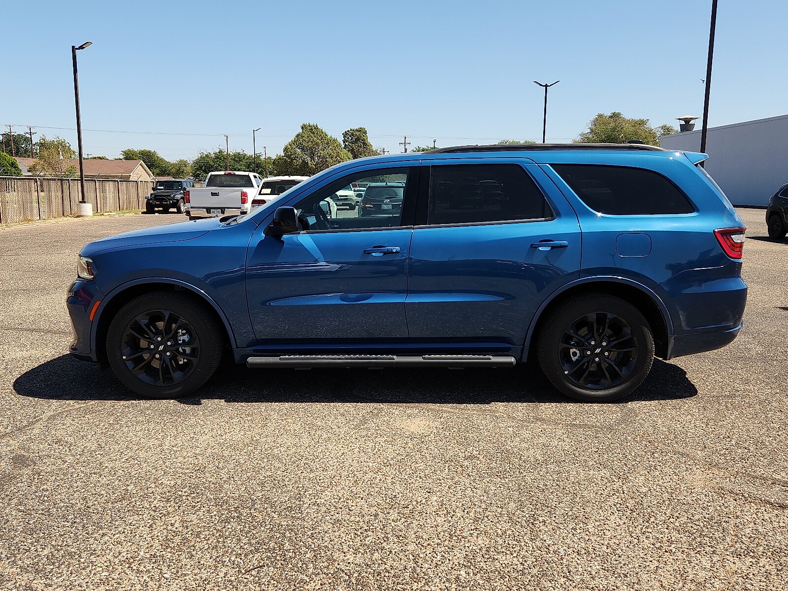 2025 Dodge Durango GT photo 2