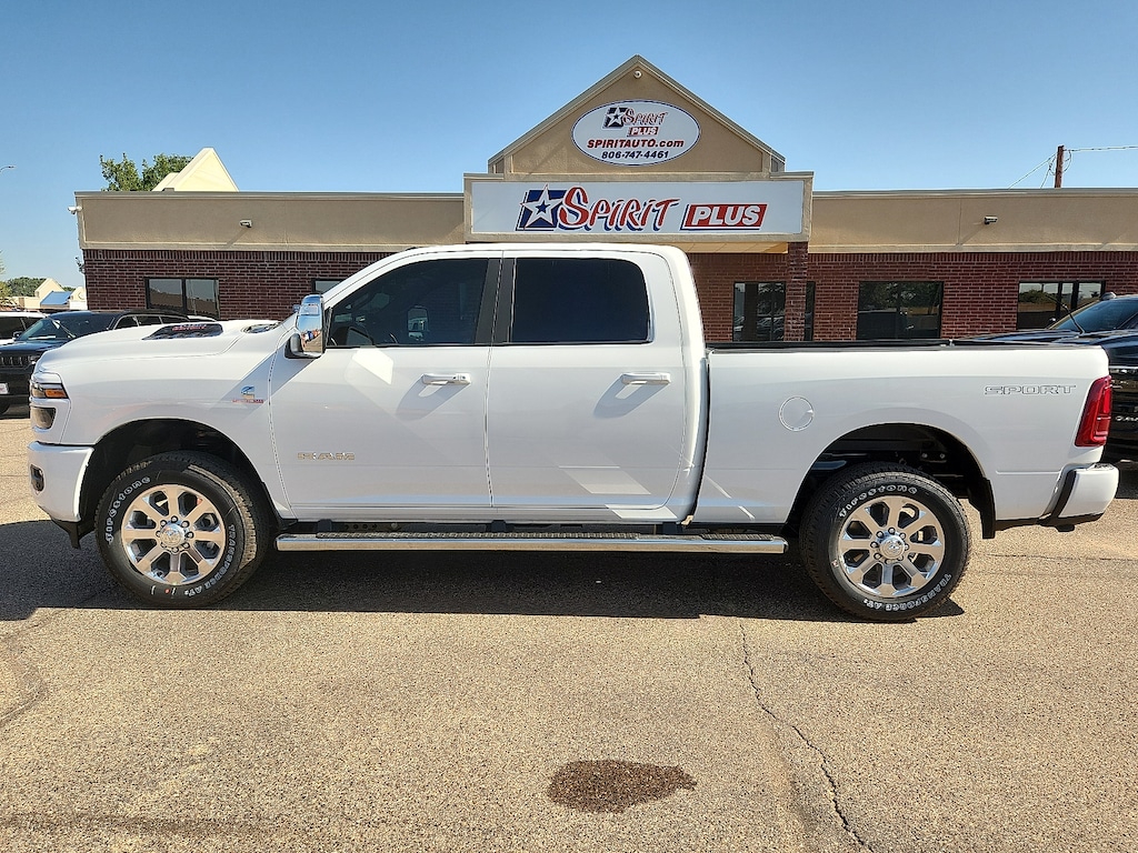 New 2026 Ram 2500 LARAMIE CREW CAB 4X4 6'4 BOX Pickup