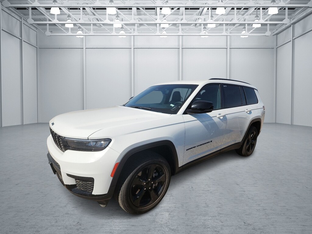 Used 2023 Jeep Grand Cherokee L