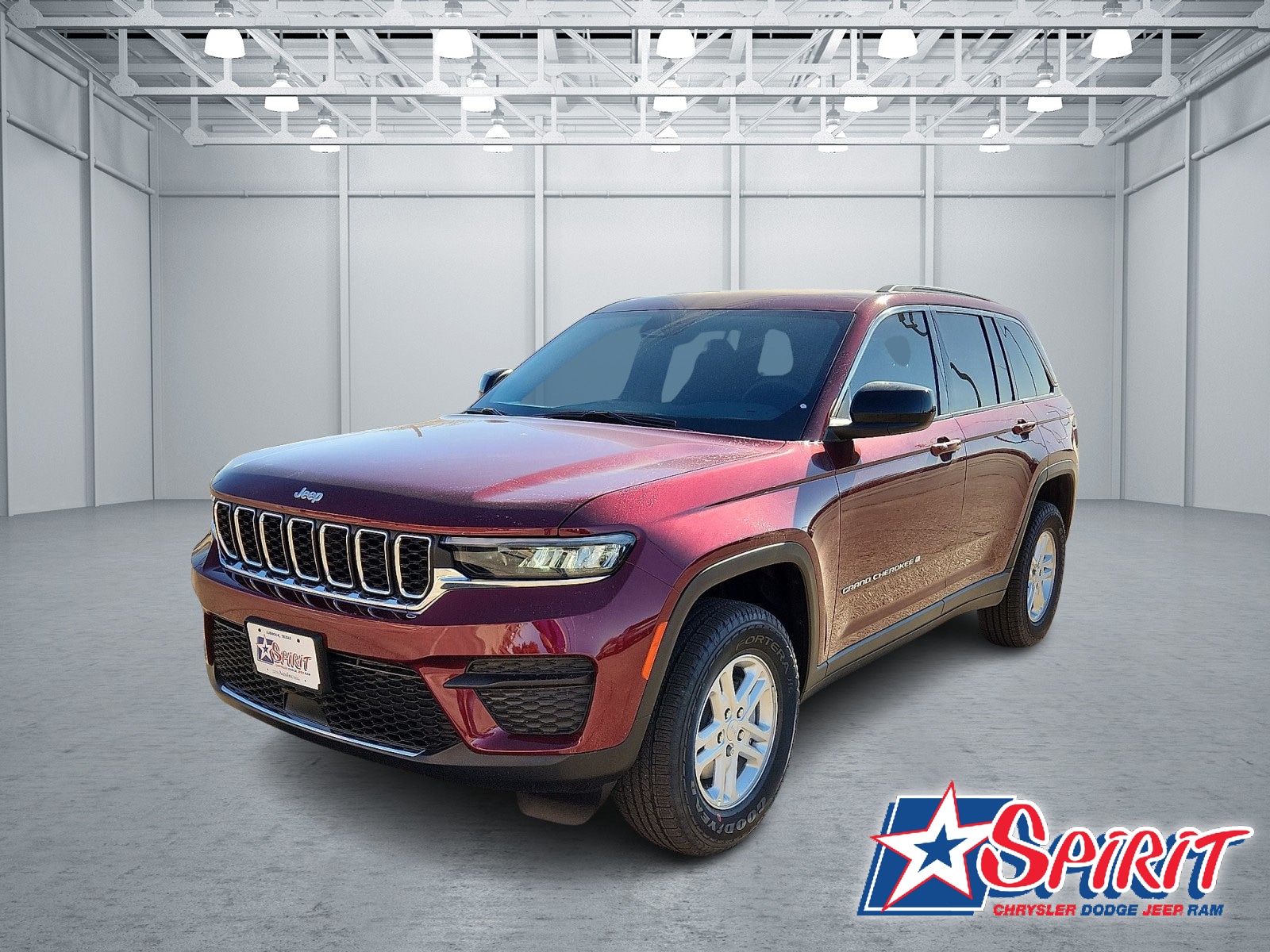 2025 Jeep Grand Cherokee Laredo's photo
