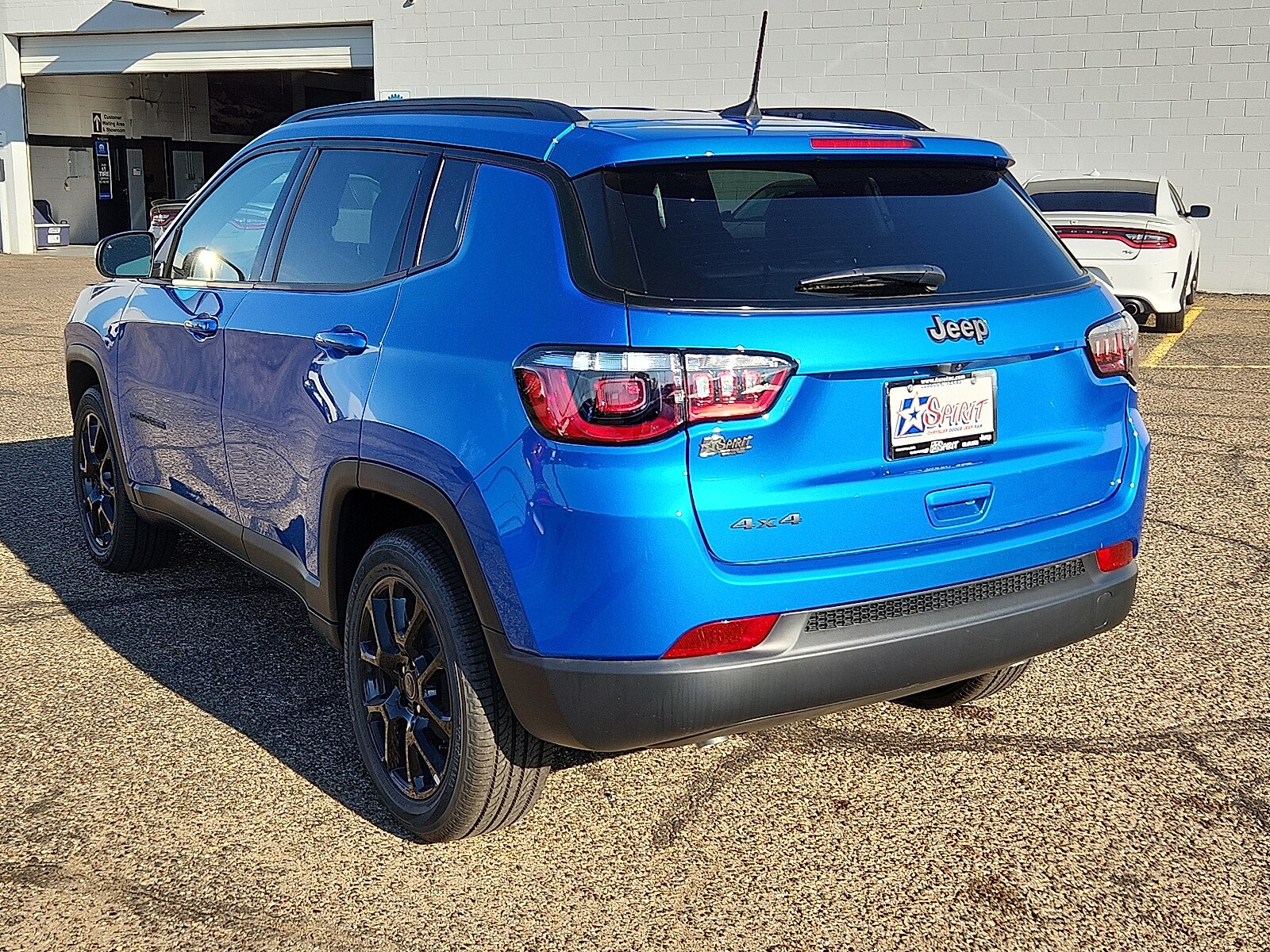 2026 Jeep Compass Latitude photo 3