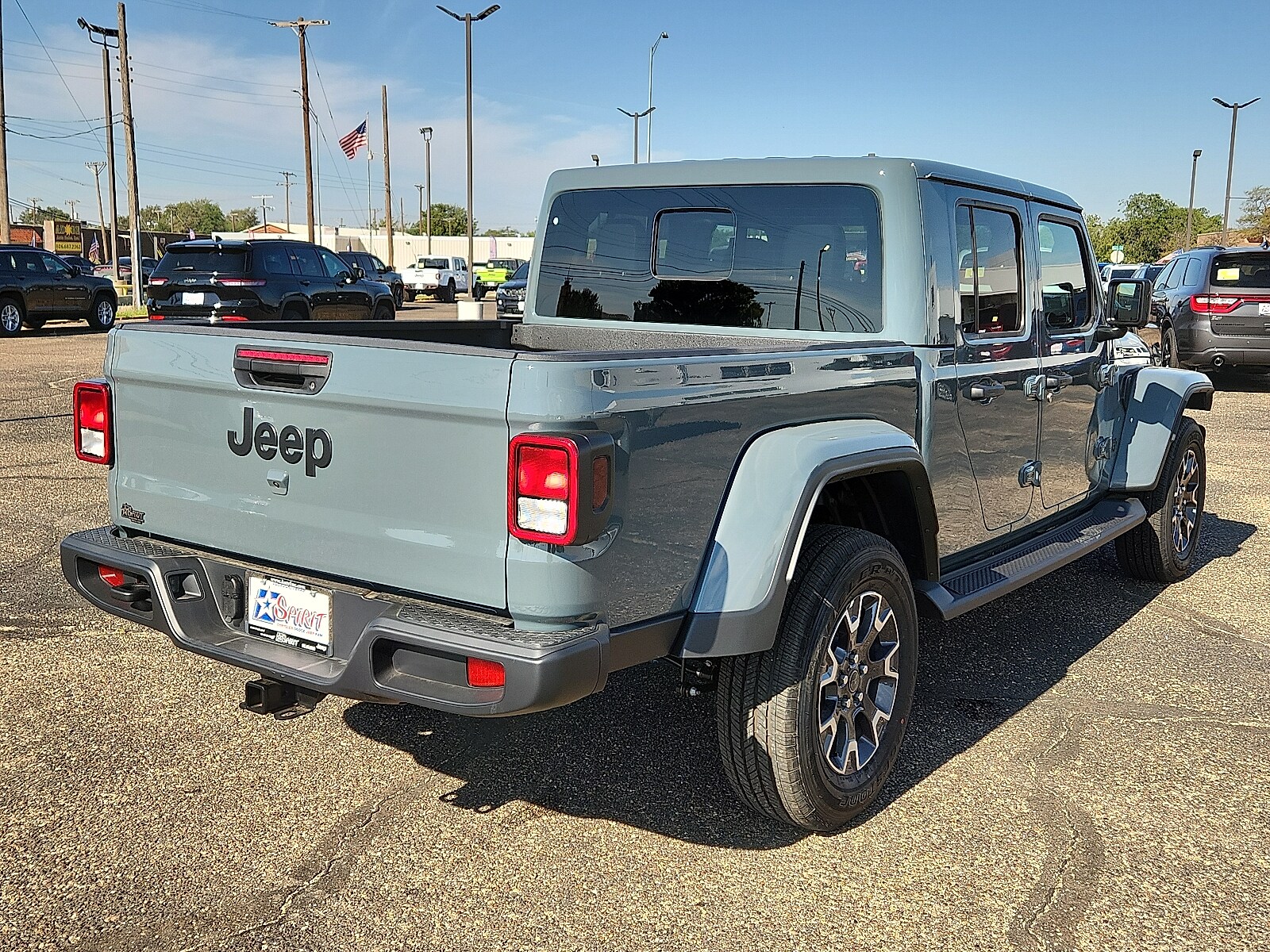 2025 Jeep Gladiator Sport S photo 4