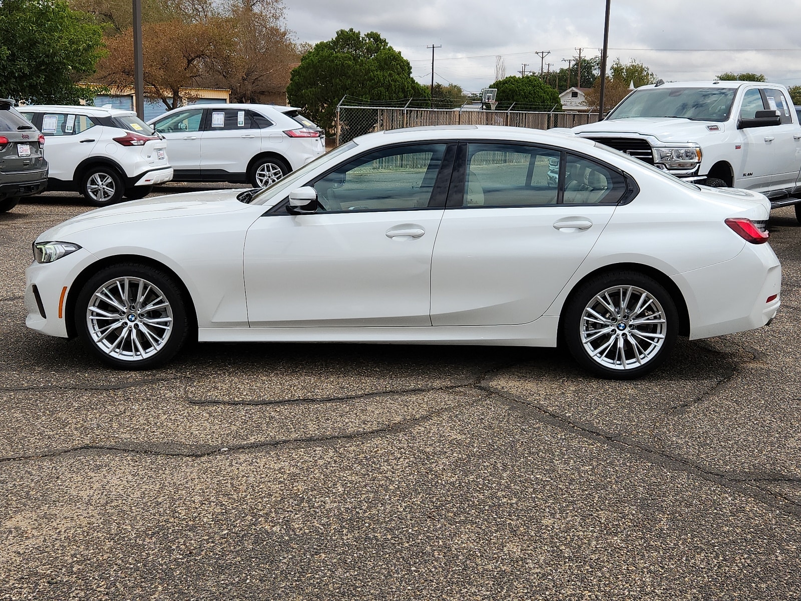 Used 2023 BMW 3 Series 330i with VIN 3MW69FF07P8D15160 for sale in Lubbock, TX