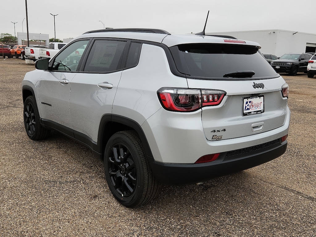 New 2026 Jeep Compass LATITUDE ALTITUDE 4X4 Sport Utility