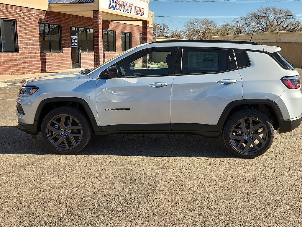New 2026 Jeep Compass LATITUDE ALTITUDE 4X4 Sport Utility