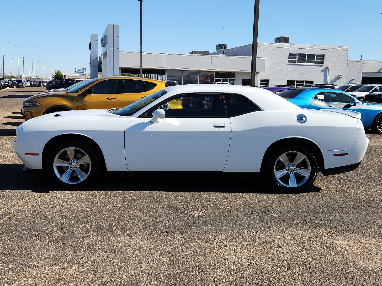 Used 2022 Dodge Challenger SXT with VIN 2C3CDZAG9NH211528 for sale in Lubbock, TX