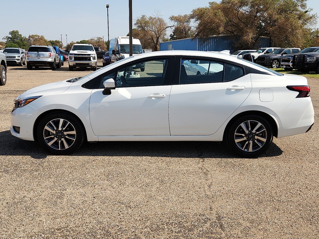Used 2025 Nissan Versa 1.6 SV