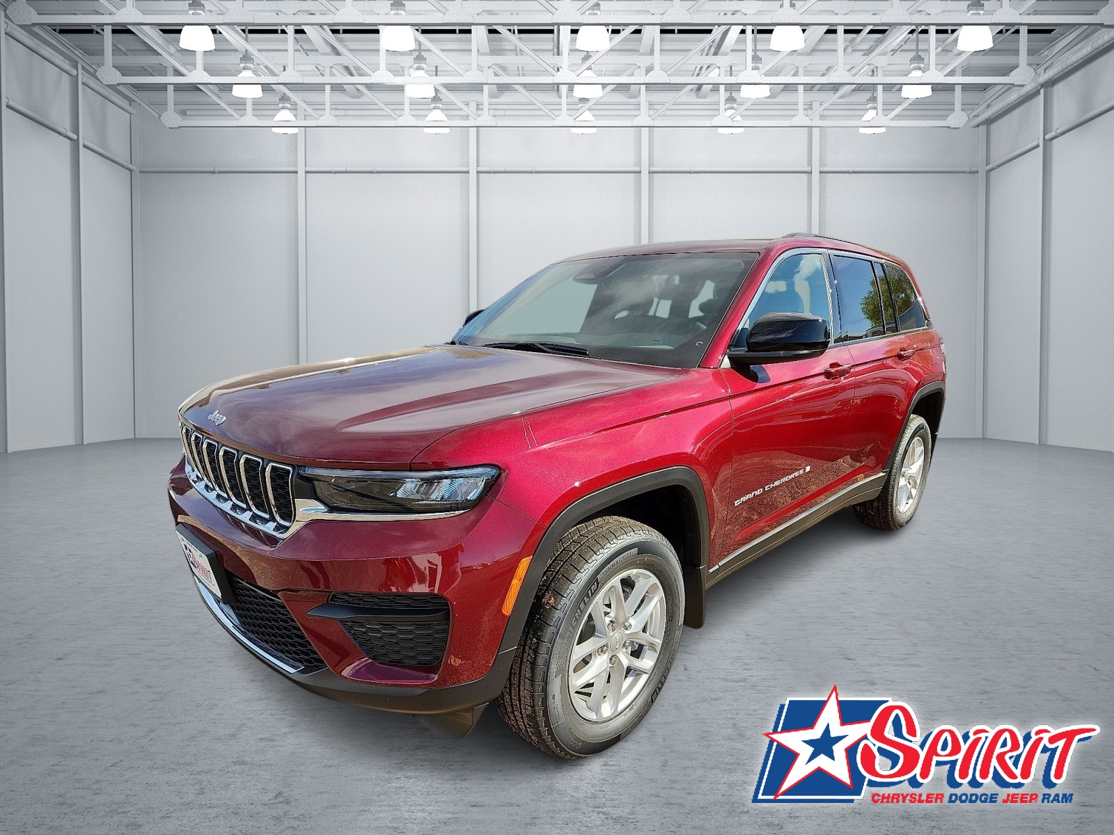 2025 Jeep Grand Cherokee Laredo's photo