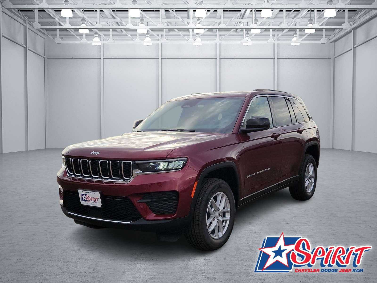 2025 Jeep Grand Cherokee Laredo's photo