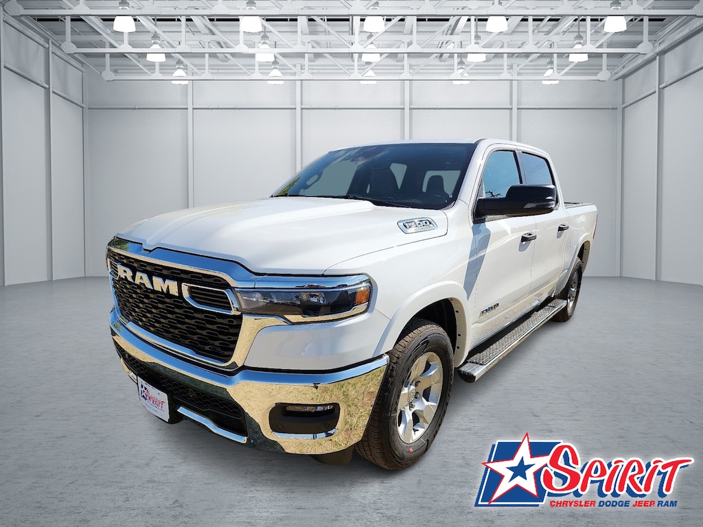 New 2026 Ram 1500 LONE STAR CREW CAB 4X2 5'7 BOX Pickup