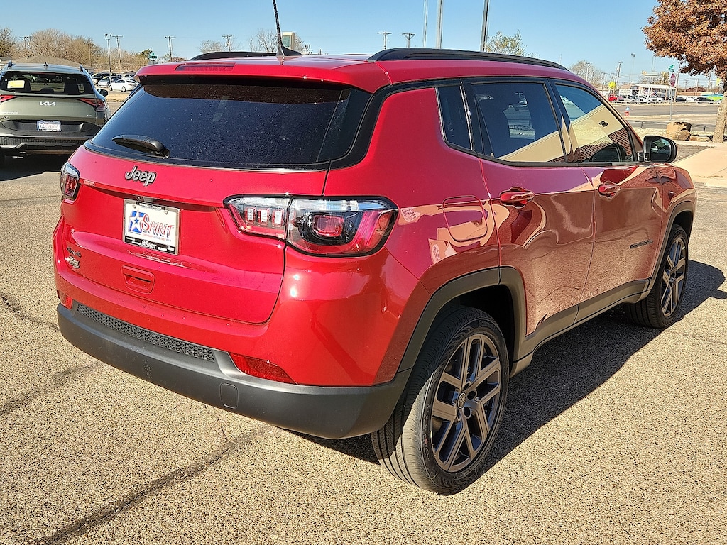 New 2026 Jeep Compass LATITUDE ALTITUDE 4X4 Sport Utility