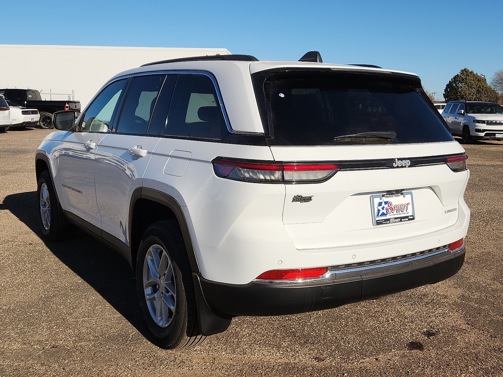 2025 Jeep Grand Cherokee Laredo