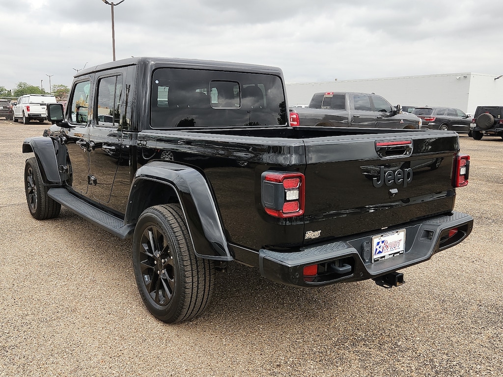 Used 2023 Jeep Gladiator High Altitude 4x4 Crew Cab 5 ft. box