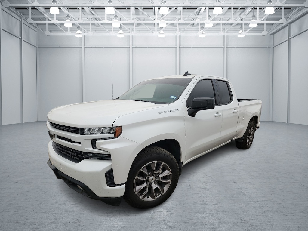 Used 2020 Chevrolet Silverado 1500 RST 4x2 Double Cab 6.6 ft. box 147.4 in. WB