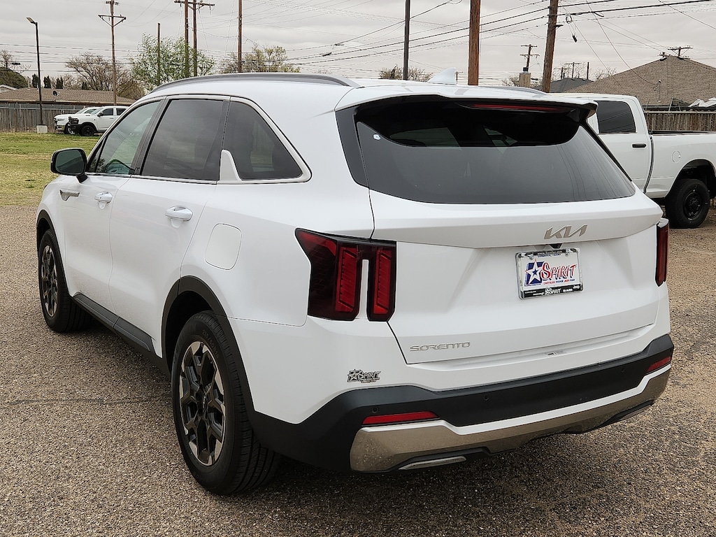 Used 2015 KIA Sorento S Front-Wheel Drive