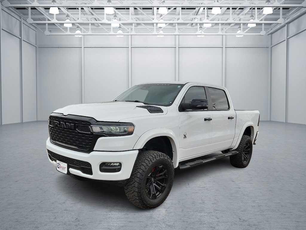 Used 2025 RAM 1500 Big Horn/Lone Star 4x4 Crew Cab 144.5 in. WB