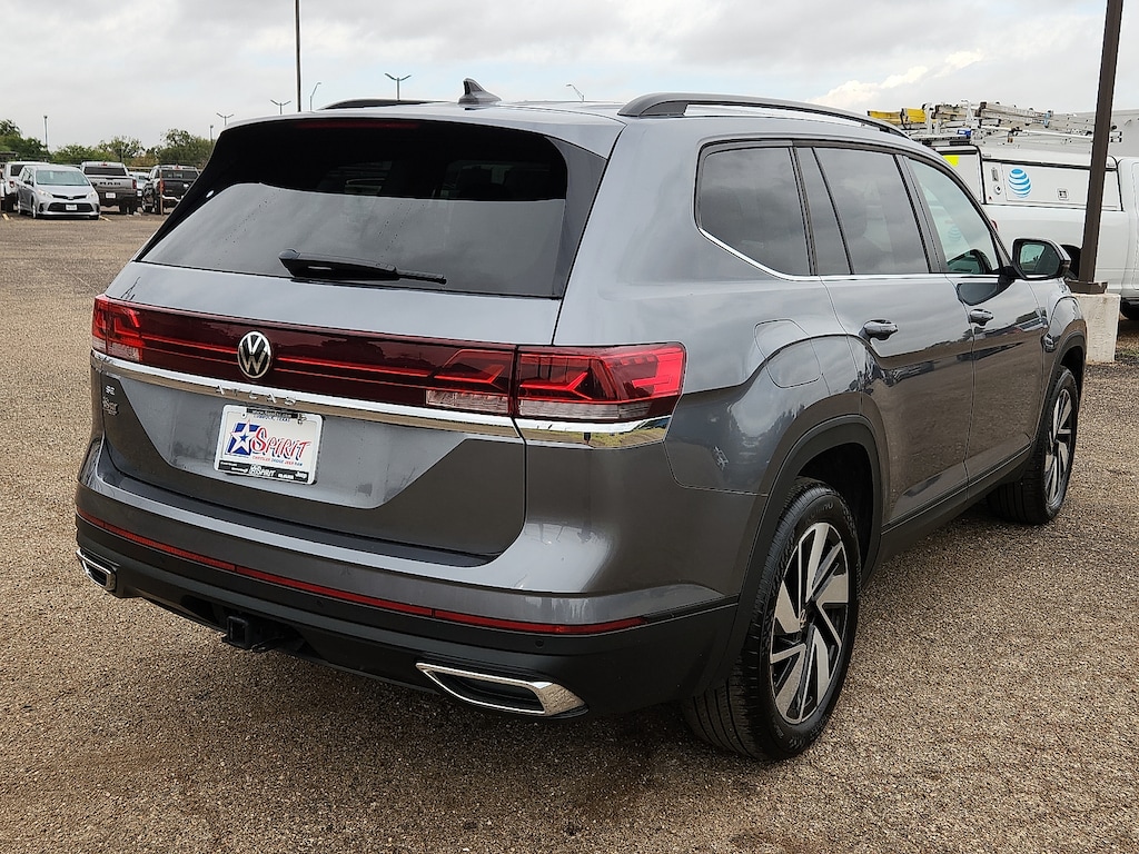 Used 2025 Volkswagen Atlas 2.0T SE w/Technology Front-Wheel Drive