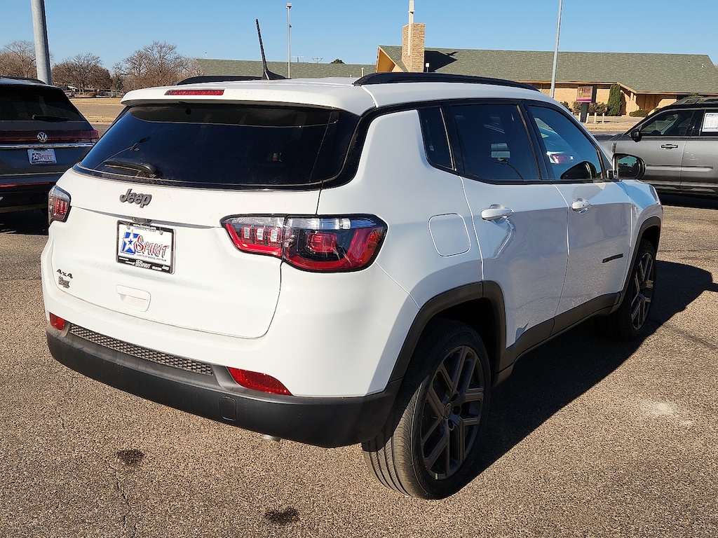 New 2026 Jeep Compass LATITUDE ALTITUDE 4X4 Sport Utility