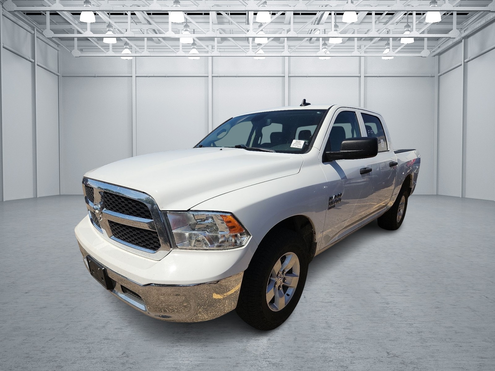2023 RAM 1500 Classic SLT 4x4 Crew Cab 5'7's photo