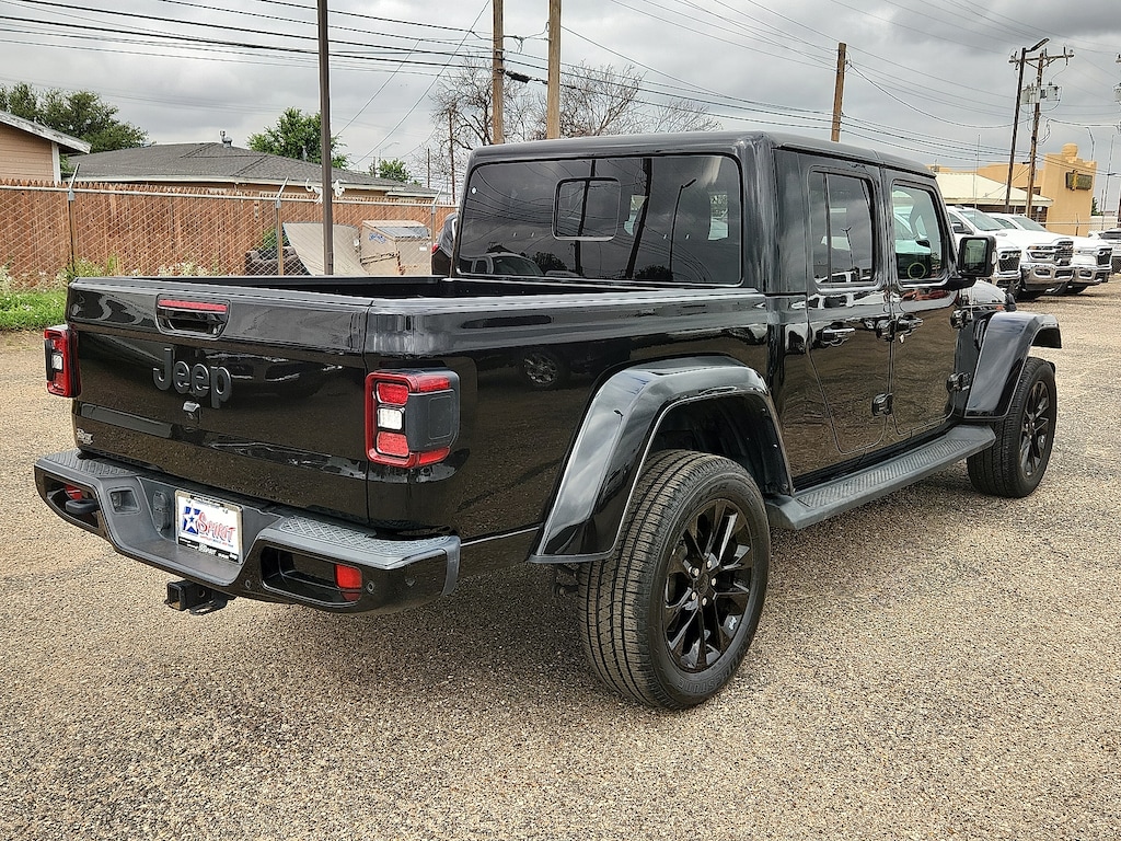 Used 2023 Jeep Gladiator High Altitude 4x4 Crew Cab 5 ft. box